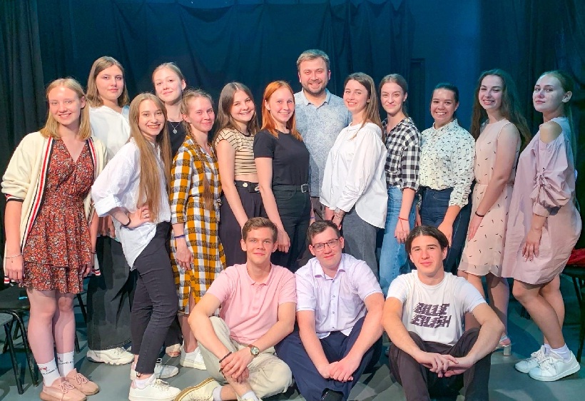 Артисты Саратовского театра кукол 