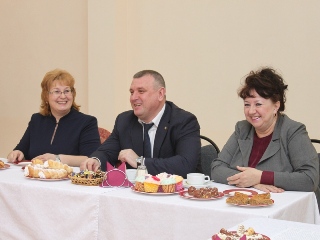 Дмитрий Лобанов встретился с представительницами общественности