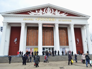 На повестке дня первого слета энтузиасток Саратова воспитание детей, многодетные семьи и проблемы ветеранов