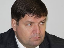 Сергею Пилипенко написали о неработающем много лет фонаре