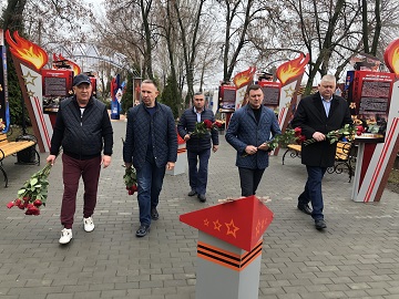 Энгельсский дом-интернат посетила делегация высокопоставленных гостей 