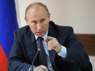 Россиянам запретили менять и дарить доли квартир без нотариуса