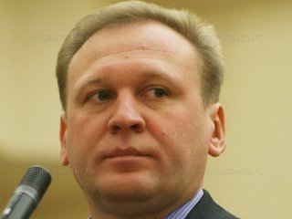 Жители Кировского района жалуются на то что их двор не участвует в программе 