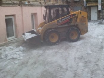 Администрация Фрунзенского района отчиталась об уборке снега на улице Яблочкова