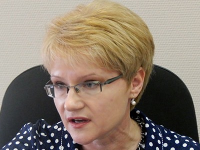 Саратовская чиновница высказалась против 5-дневной школьной недели