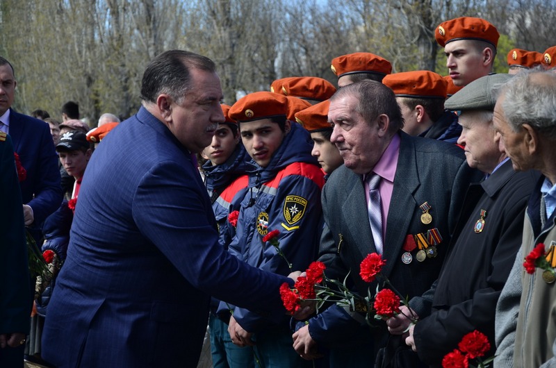 В парке Победы вспоминали о чернобыльской аварии