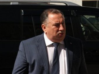 Автомобиль Валерия Сараева попал в ДТП в центре Саратова. Видео