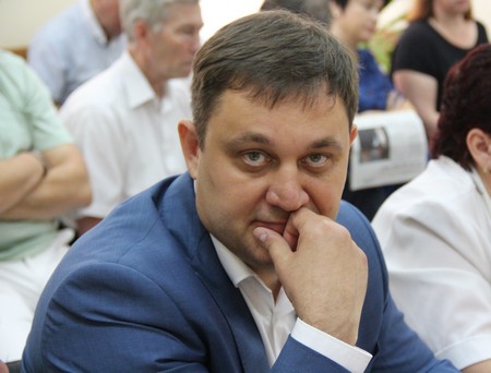 Прокуратура потребовала от «СПГЭС» возобновления подачи электричества трамваям и троллейбусам