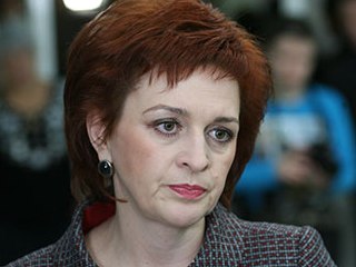 Министра просят помочь попасть в стационар в Октябрьском ущелье