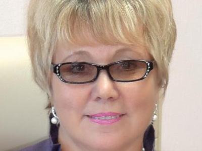 Семья из Расловки поблагодарила депутата за помощь с переездом в новый дом