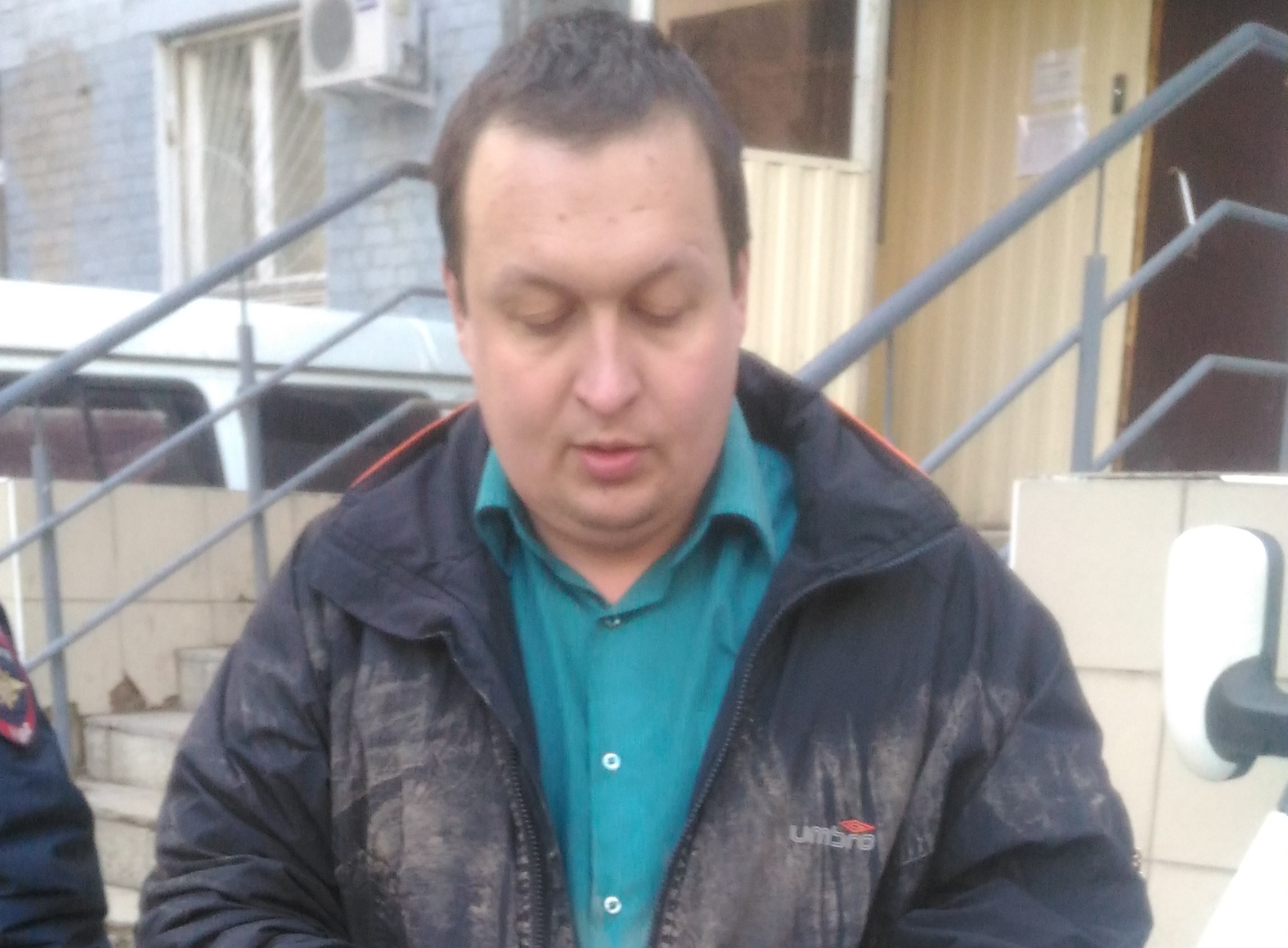 Саратовский журналист успел снять свое жестокое задержание. Видео