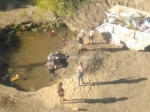 У опасного «пруда» «Водоканала» в Солнечном играли дети