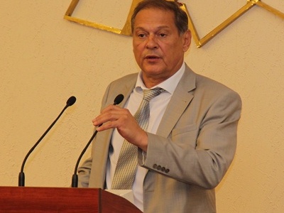 Стрелюхин пообещал достроить дом «Новостроя 21 век» к середине 2018 года