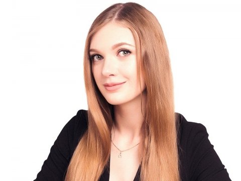 Чиновница саратовского министерства снялась для конкурса в откровенном боди