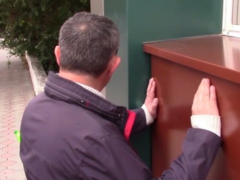 Адвоката Разгельдеева задержали у гостиницы «Волна»