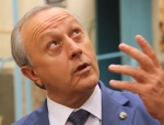 Стало известно, сколько сотен тысяч рублей потратят, чтобы возить экс-губернатора по территории Саратовской области
