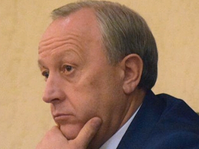 Родители просят Валерия Радаева остановить оптимизацию детской школы искусств