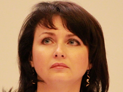 Татьяна Ерохина направила обращение саратовчанки о недоделанной ограде в прокуратуру
