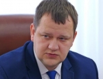 «Идёшь и не знаешь, куда от этой „цветомузыки“ деться»: горожанка рассказала об отсутствии нормального освещения на новой Кумысной поляне
