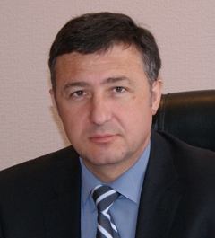 Сиюхов  Азамат  Борисович 