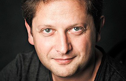 ТЮЗ проводит целевой набор на курс Евгения Писарева в Школу-студию МХАТ