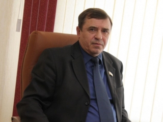 Министра попросили ускорить появление автобуса и починить дорогу в селе Подгорное