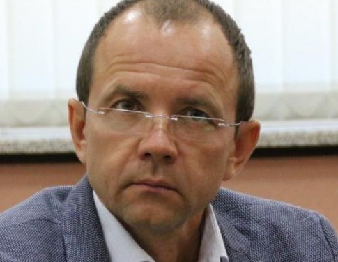 Директор театра драмы заработал на ценных бумагах почти 34 миллиона рублей и стал самым богатым руководителем культурного учреждения области