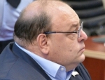 «Поспорьте с другом, если не скинете 20 кг, то подарите ему дом. Или Ватсона»: жительница региона посоветовала зампреду Костину, как точно можно похудеть к Новому году