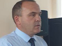 Ветер сорвал кровлю административных зданий в Пугачеве