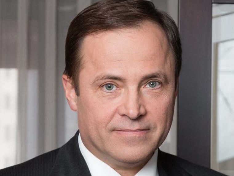 Игорь Комаров указал саратовскому правительству на необходимость сохранения рабочих мест