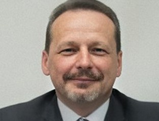 Бывший главный стоматолог Саратовской области осужден за взятки и мошенничество