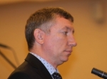 На Орджоникидзе ограничат остановку и стоянку машин 