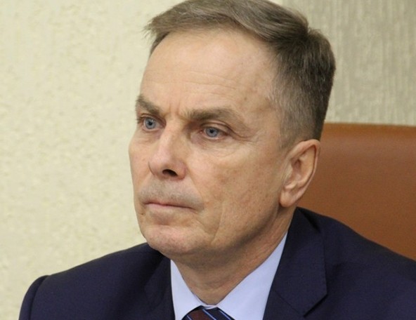 Жители стали чаще жаловаться на плату за услуги по ОМС и качество медпомощи