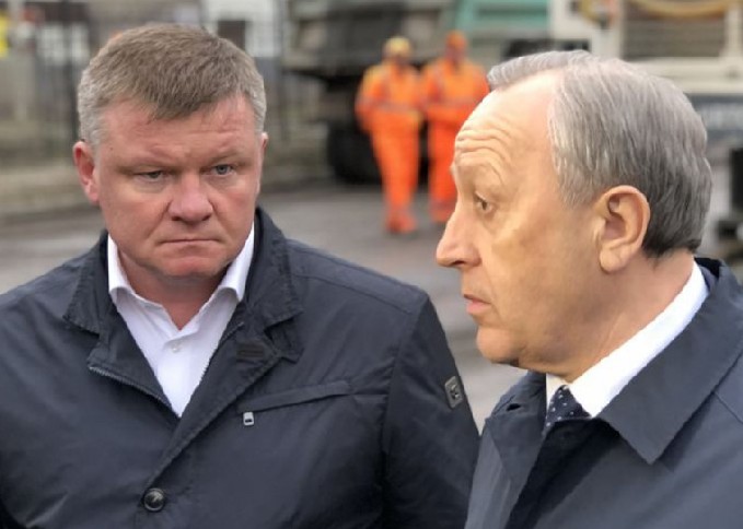 Чиновников спрашивают: 