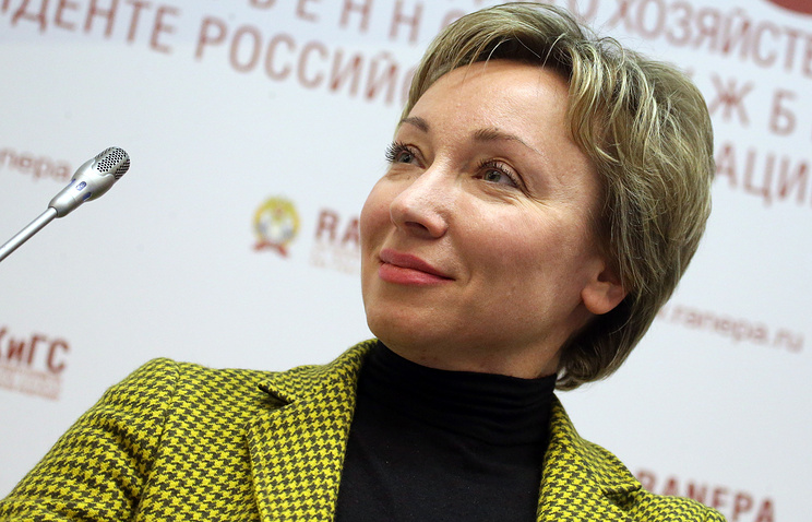 Всех российских пенсионеров обеспечат картами 