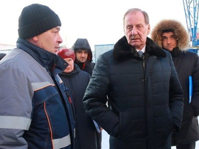 Павел Васильевич Сурков посетил строительную площадку в Татищевском лицее Павел Васильевич Сурков посетил строительную площадку в Татищевском лицее