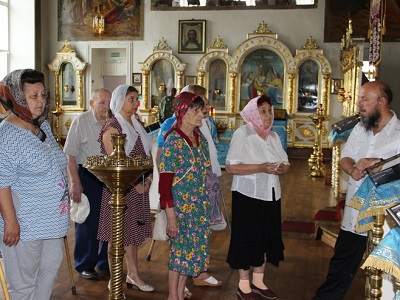 Жители и сотрудники Балашовского дома-интерната посетили с экскурсией кафедральный собор Архангела Михаила