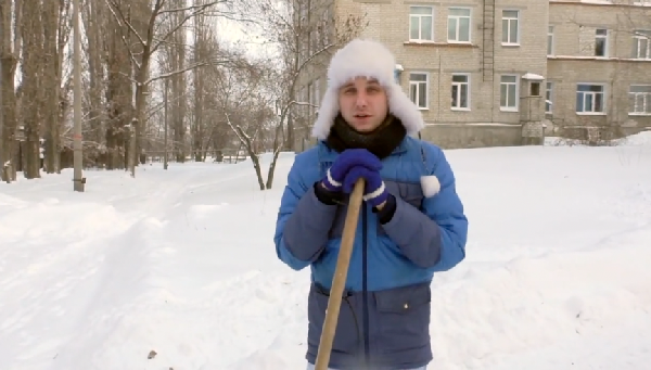 Осужденный за мошенничество Ширманов работает дворником