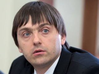 Рособрнадзор проведет горячую линию по вопросам организации и проведения ЕГЭ