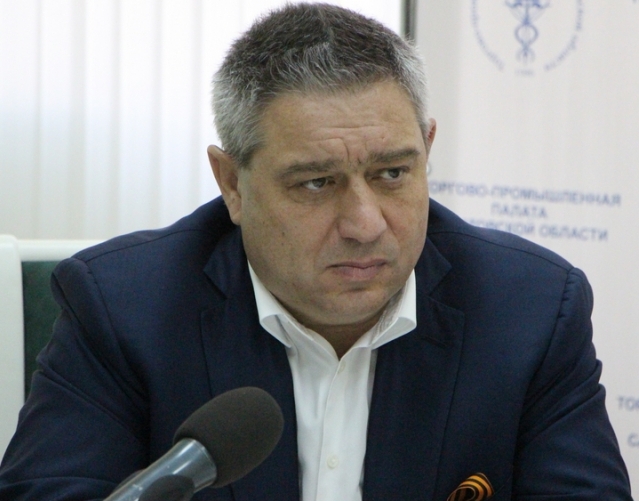 Глеб Хор назвал «слабой» команду чиновников Саратовской области