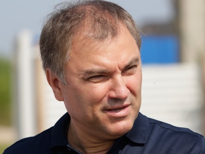 На федеральном сайте балаковец написал Вячеславу Володину о растрате средств, предназначенных для ремонта спортивных объектов