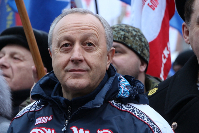 На митинг в честь Дня народного единства пришли 11 тысяч саратовцев