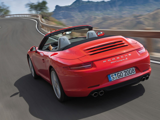 Porsche рассекретил кабриолет 911