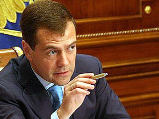 Президент заставит чиновников реагировать на обращения граждан в интернете