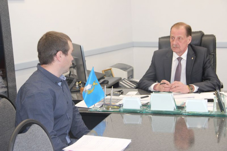 Павел Сурков объяснил почему на стадионе взимается плата за вход