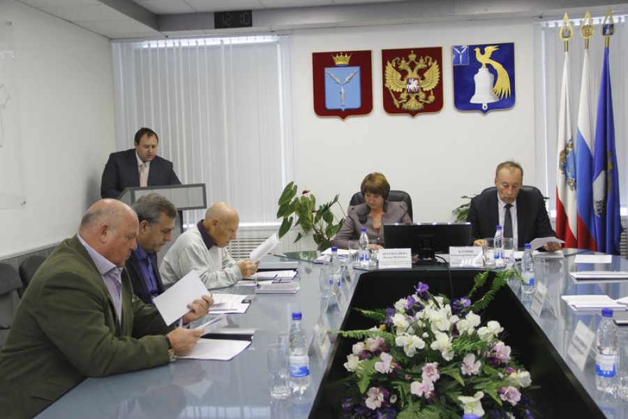 Татищевские депутаты обсудили бюджет и порядок уплаты налогов на территории района