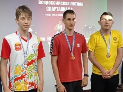 Спортсмен завоевал два 