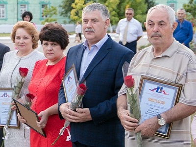 Доска Почета Татищевского района пополнилась именами соотечественников, внесших вклад в социально-экономическое развитие