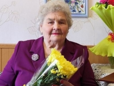 Ветеранов труда Татищевского района поздравили с 75-летим Победы