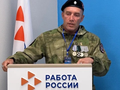 Валентин Донцов представил «Энгельсский металл» на конкурсе «Лучший по профессии» 